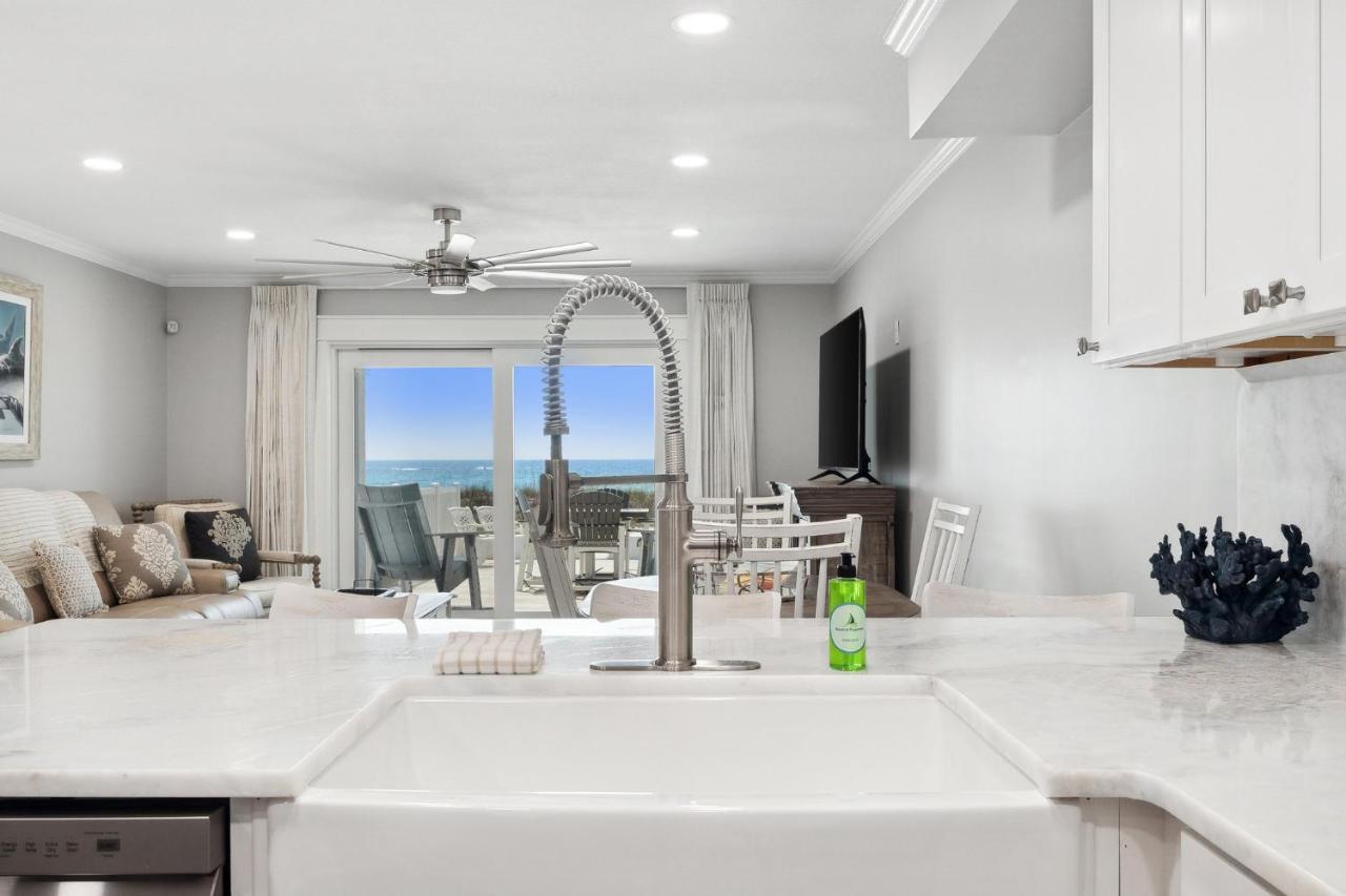 Holiday home Dolphin View At 8629 Surf Drive By Nautical *