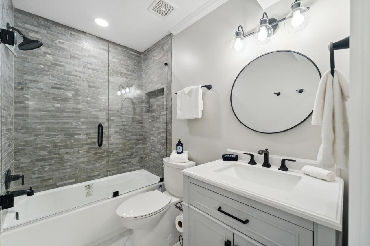 Dolphin View At 8629 Surf Drive By Nautical Holiday home