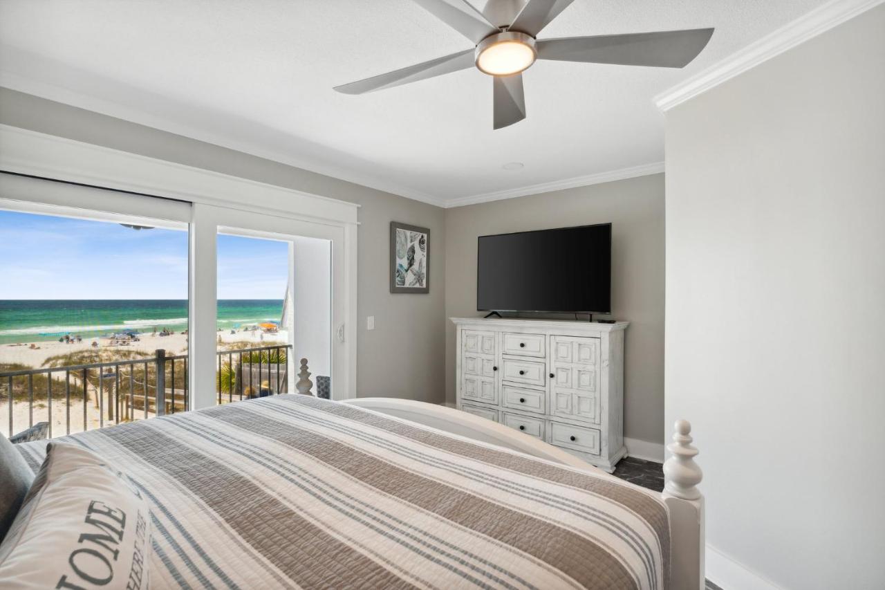 Dolphin View At 8629 Surf Drive By Nautical Holiday home *